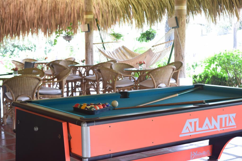 Palomino Breeze Hostal Ngoại thất bức ảnh