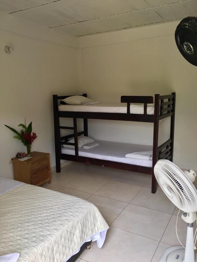 Palomino Breeze Hostal Ngoại thất bức ảnh