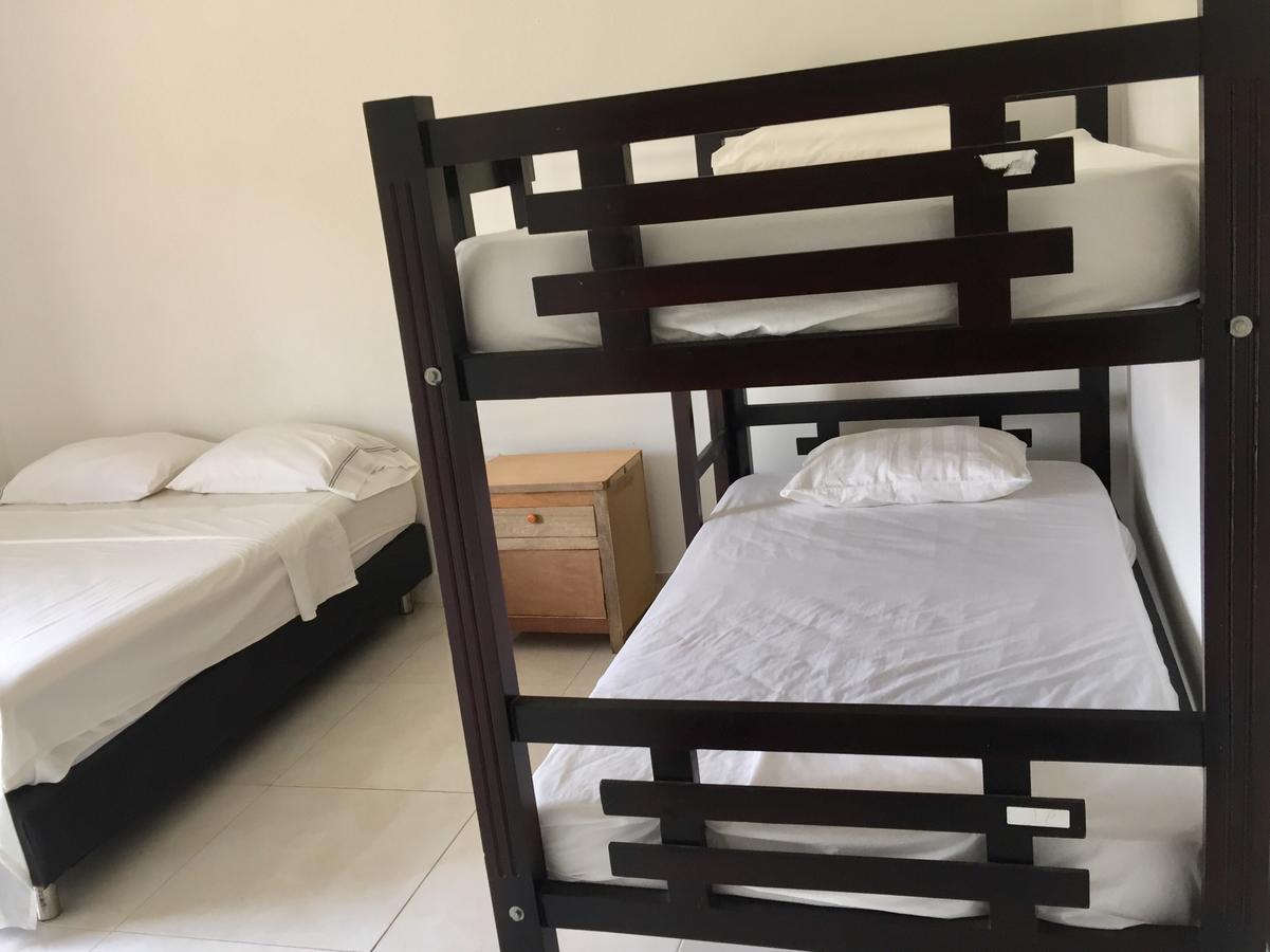 Palomino Breeze Hostal Ngoại thất bức ảnh